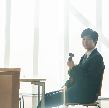 竹内 鴻史郎さん（本校3年在学）が『ロン＝ティボー国際コンクール』ヴァイオリン部門で第3位に